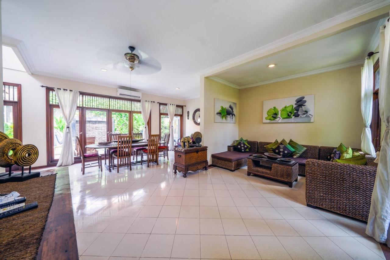 Villa Mica - Kuta - 5 Bedrooms - 5 Bathrooms - Great Location エクステリア 写真