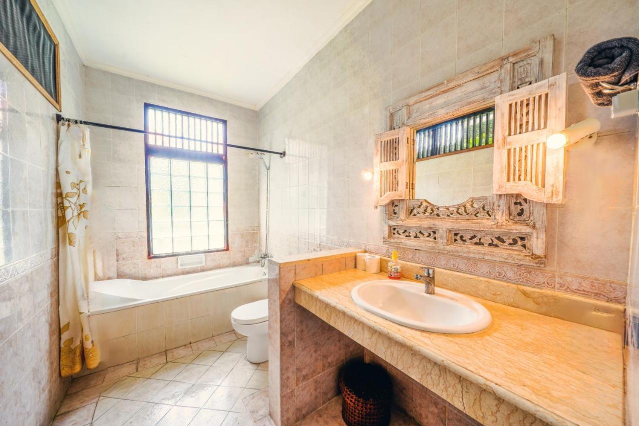 Villa Mica - Kuta - 5 Bedrooms - 5 Bathrooms - Great Location エクステリア 写真